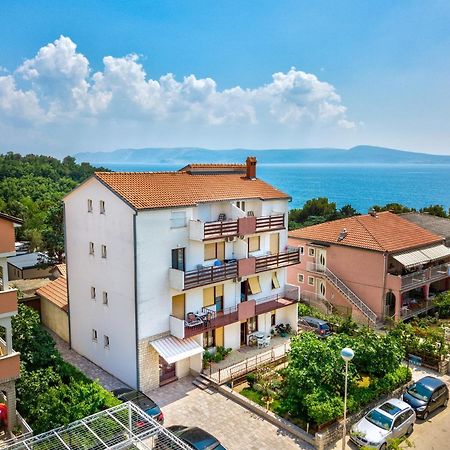 Apartmani Suncica 塞尔瑟 外观 照片