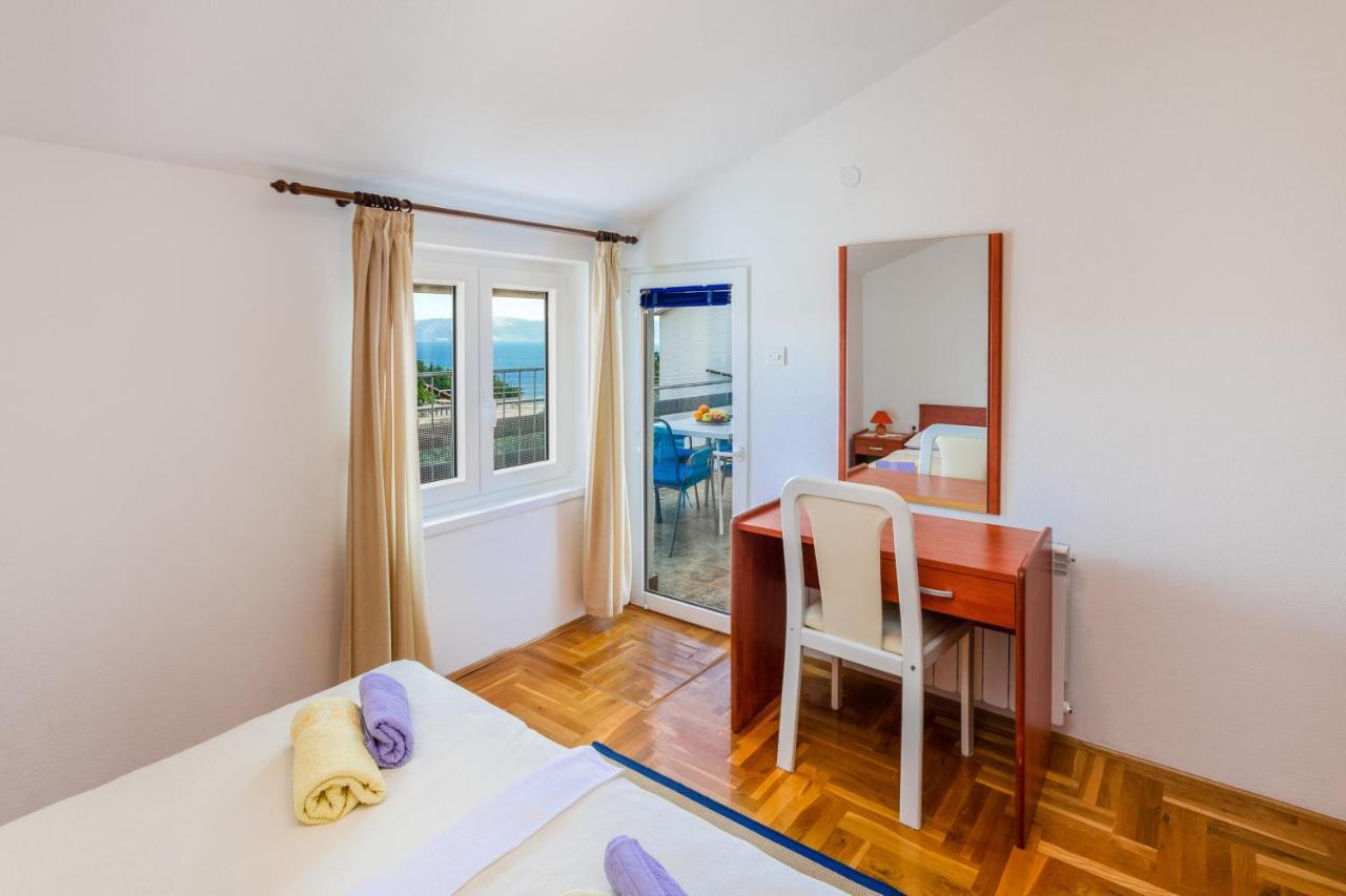 Apartmani Suncica 塞尔瑟 外观 照片