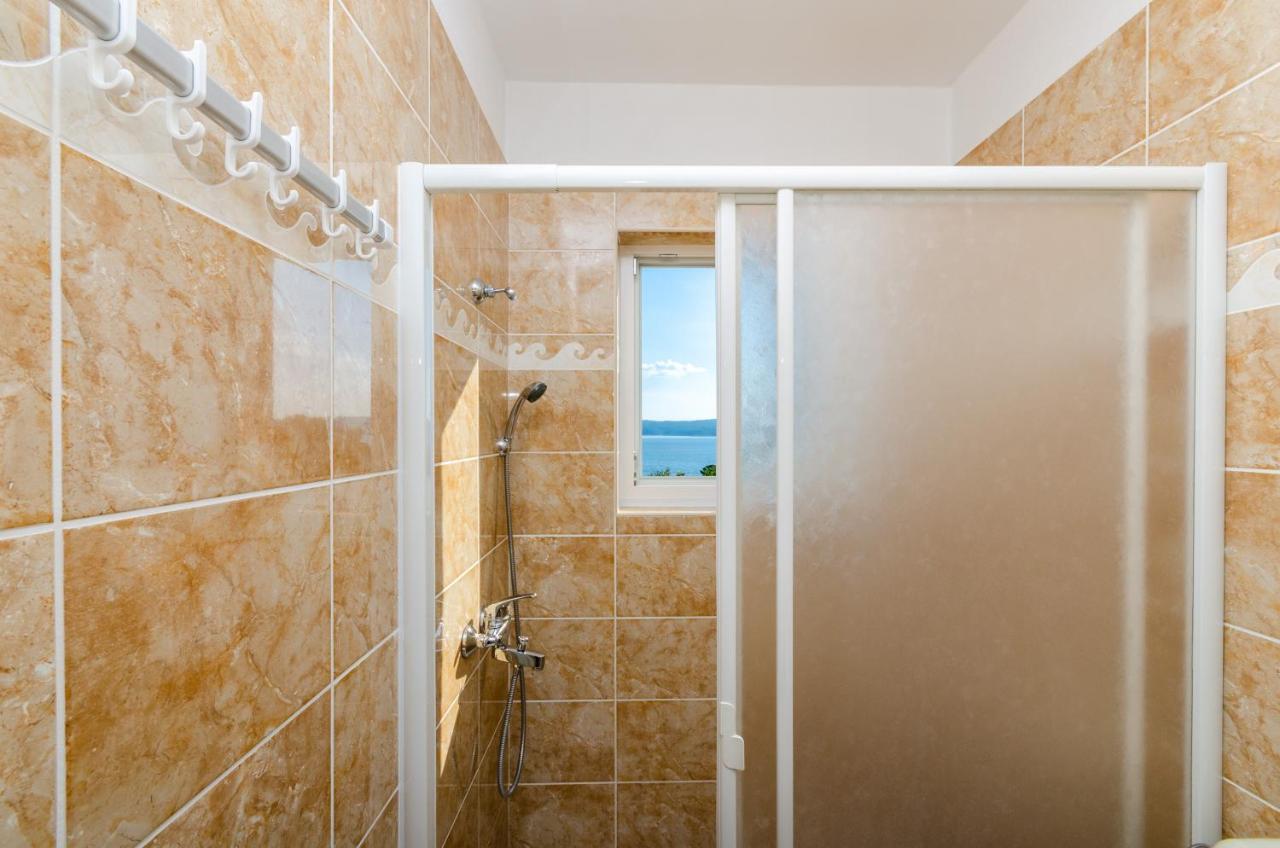 Apartmani Suncica 塞尔瑟 外观 照片