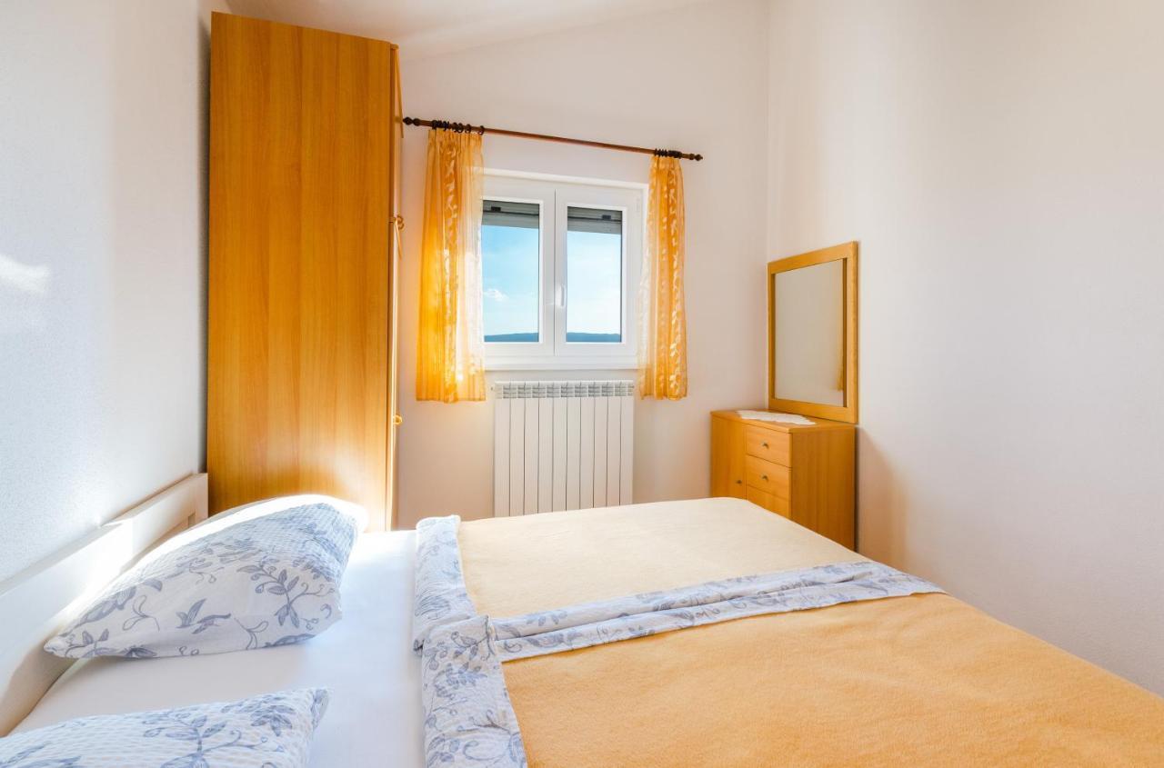 Apartmani Suncica 塞尔瑟 外观 照片