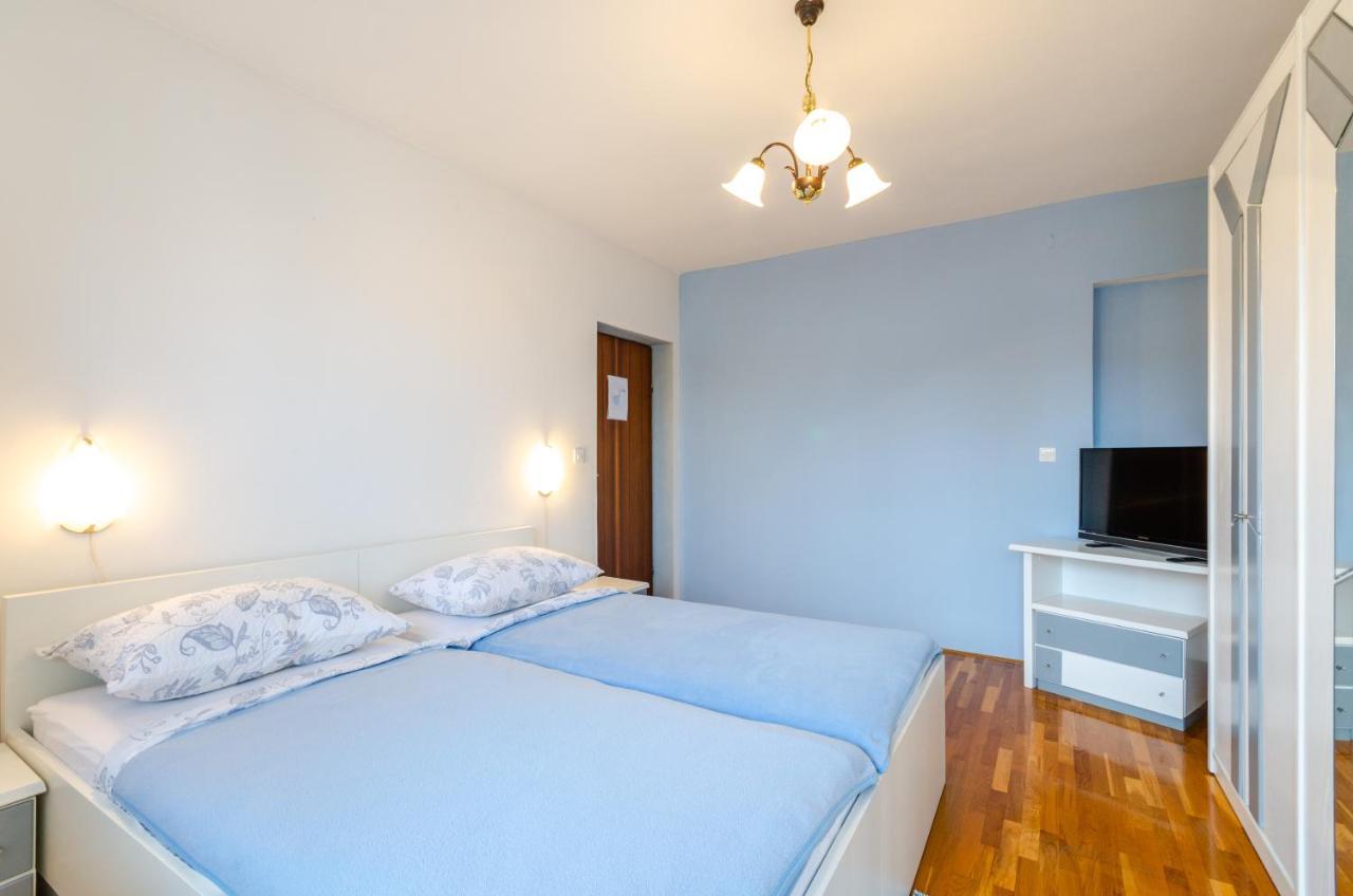 Apartmani Suncica 塞尔瑟 外观 照片